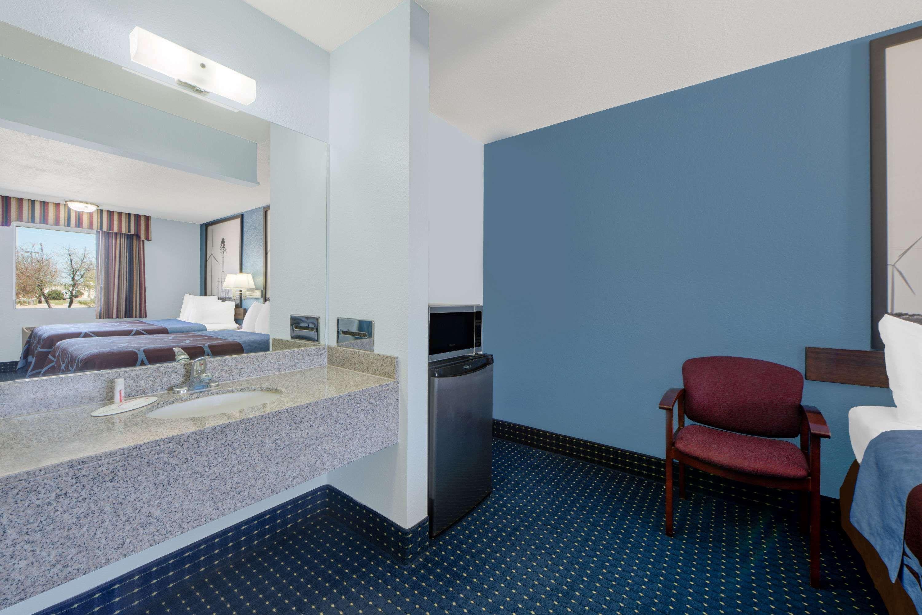 Motel Super 8 By Wyndham Dumas Tx Zewnętrze zdjęcie